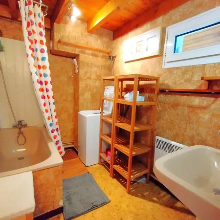 דירה T2 Cosy Pour 6 Personnes A Avec Parking - Fr-1-457-347 סן-לארי-סולאן